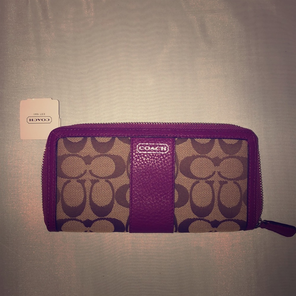 Coach wallet